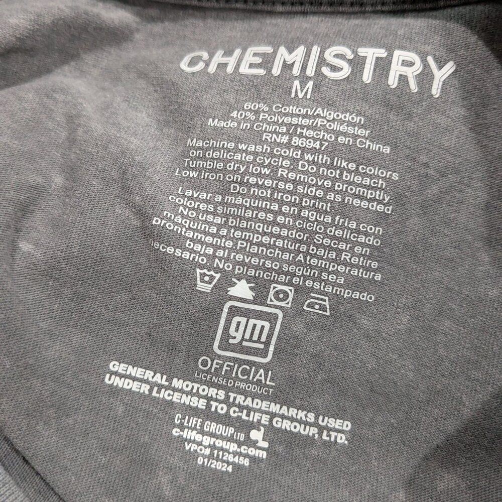 Corvette Chemistry Men's Gray Graphic T-Shirt Size Medium GM Official Crew Neck - Picture 2 of 11